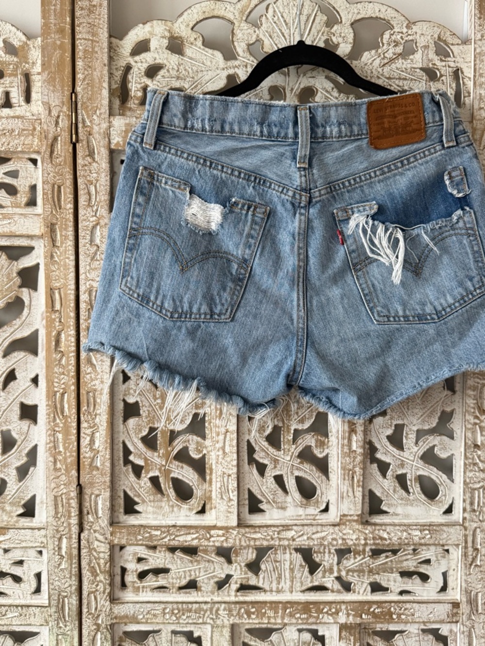 LEVI’S Wedgie Light Blue Denim Cutoff Shorts